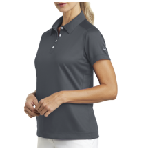 NIKE D354064LG D354064L/G Playera Polo Dri-FIT color Gris Obscuro para Mujer