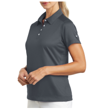 NIKE D354064SG D354064S/G Playera Polo Dri-FIT color Gris Obscuro para Mujer