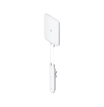 UBIQUITI NETWORKS UAPACMSEC UAP-AC-M-SEC Access Point UniFi MESH con antena sectorial